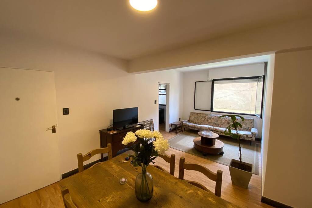 דירות סן סלבדור דה ג'ולוי Departamento Centrico A Metros De Plaza Belgrano מראה חיצוני תמונה